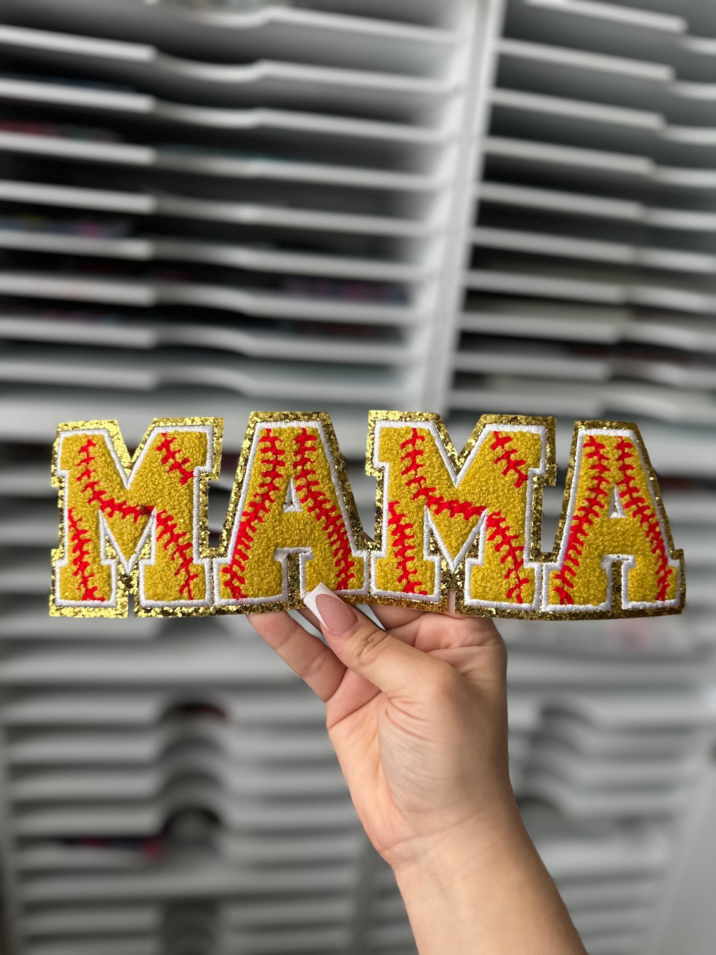 VARSITY MAMA SOFTBALL CHENILLE PATCH (RTS)