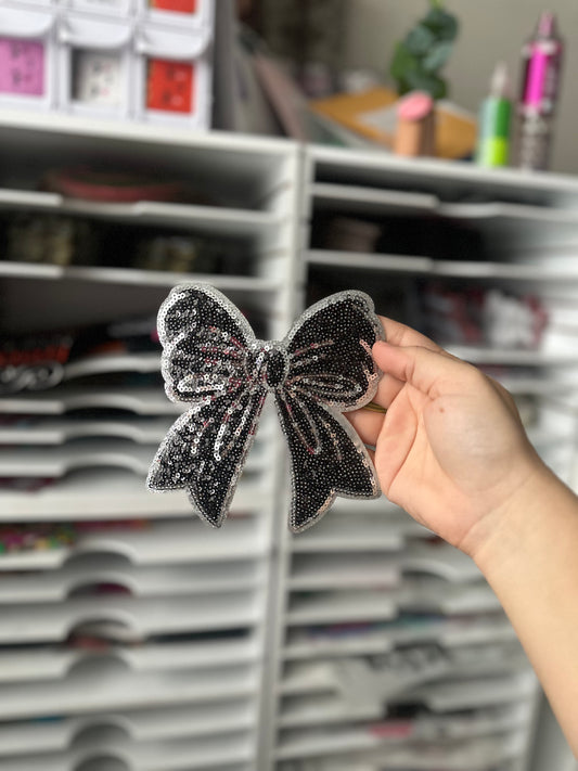 SILVER AND BLACK BOW PATCH (RTS)